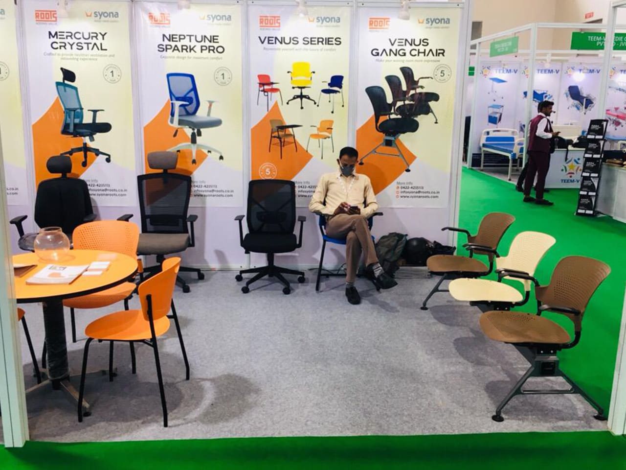 commercial furniture manufacturers